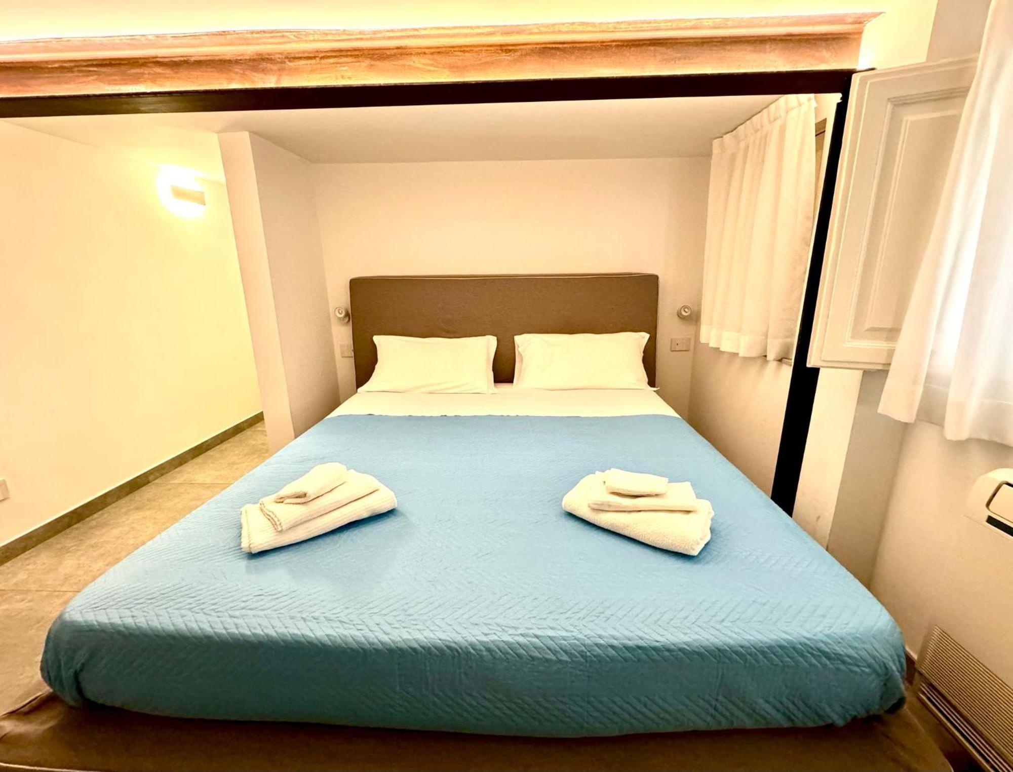 Cortile Nobile Luxury Suites Κατάνια Εξωτερικό φωτογραφία