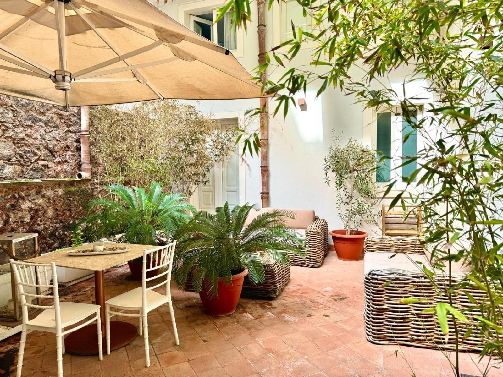 Cortile Nobile Luxury Suites Κατάνια Εξωτερικό φωτογραφία