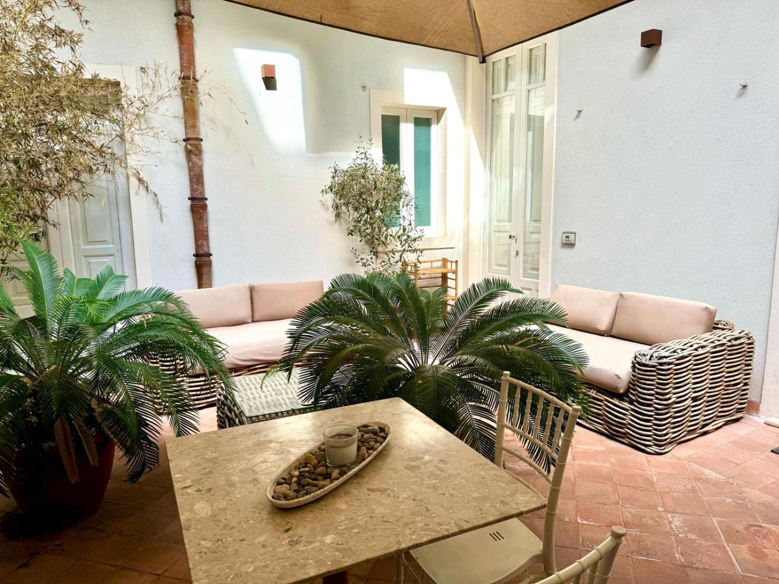 Cortile Nobile Luxury Suites Κατάνια Εξωτερικό φωτογραφία