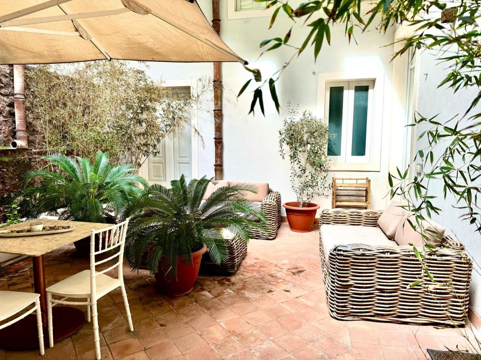 Cortile Nobile Luxury Suites Κατάνια Εξωτερικό φωτογραφία